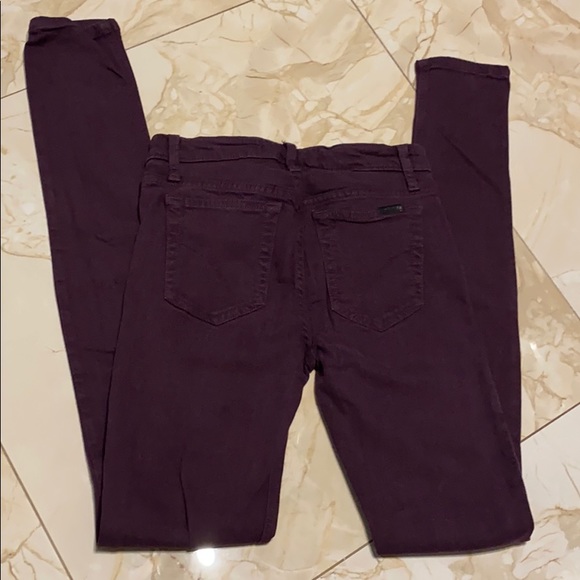 JOE'S JEANS Mid-Rise Skinny Jeans in Bordeaux Color Size 25 - Picture 3 of 4